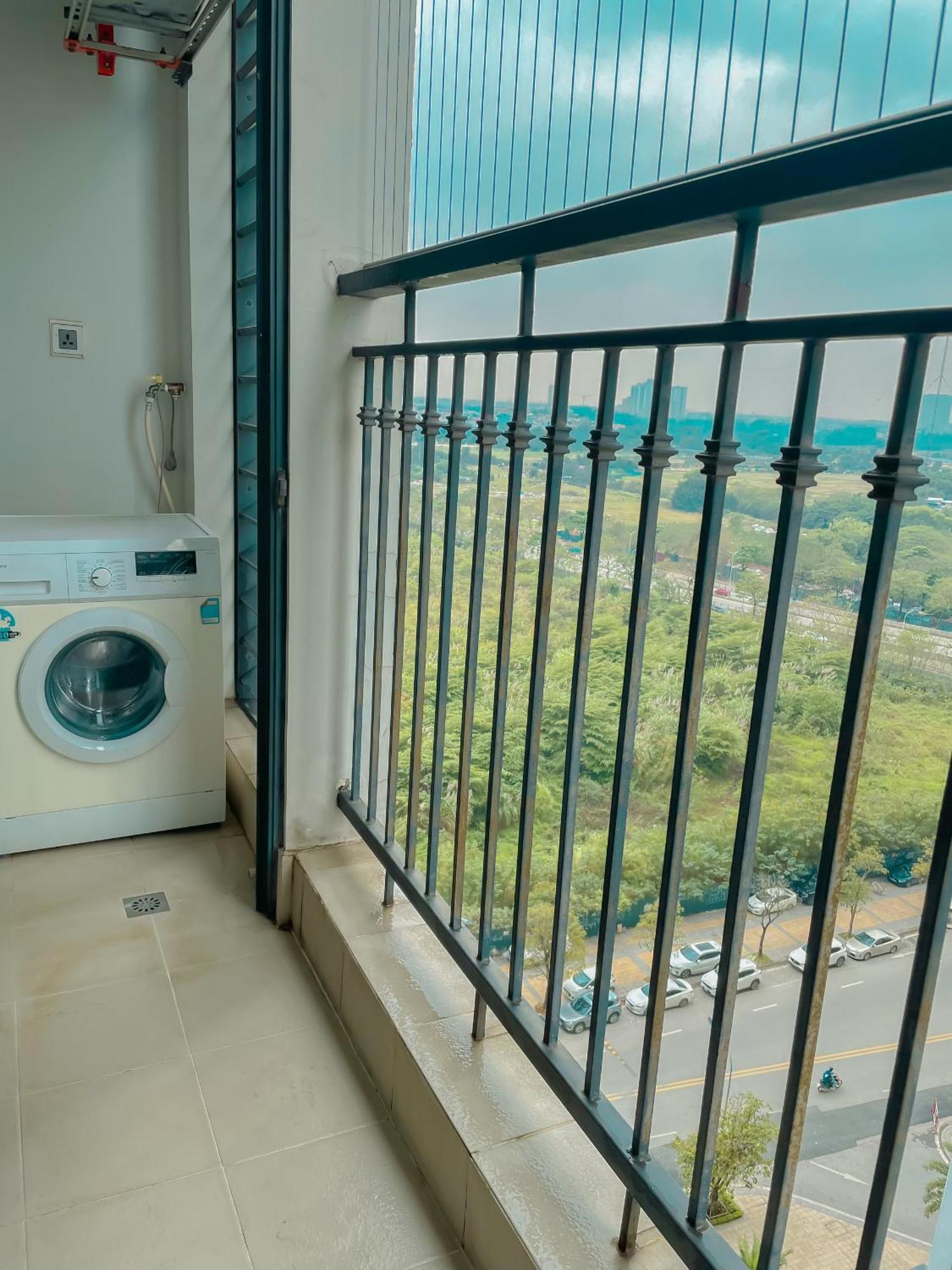 Rosee House -Luxury Apartment In Vinhomes Greenbay Hanoi Exterior foto