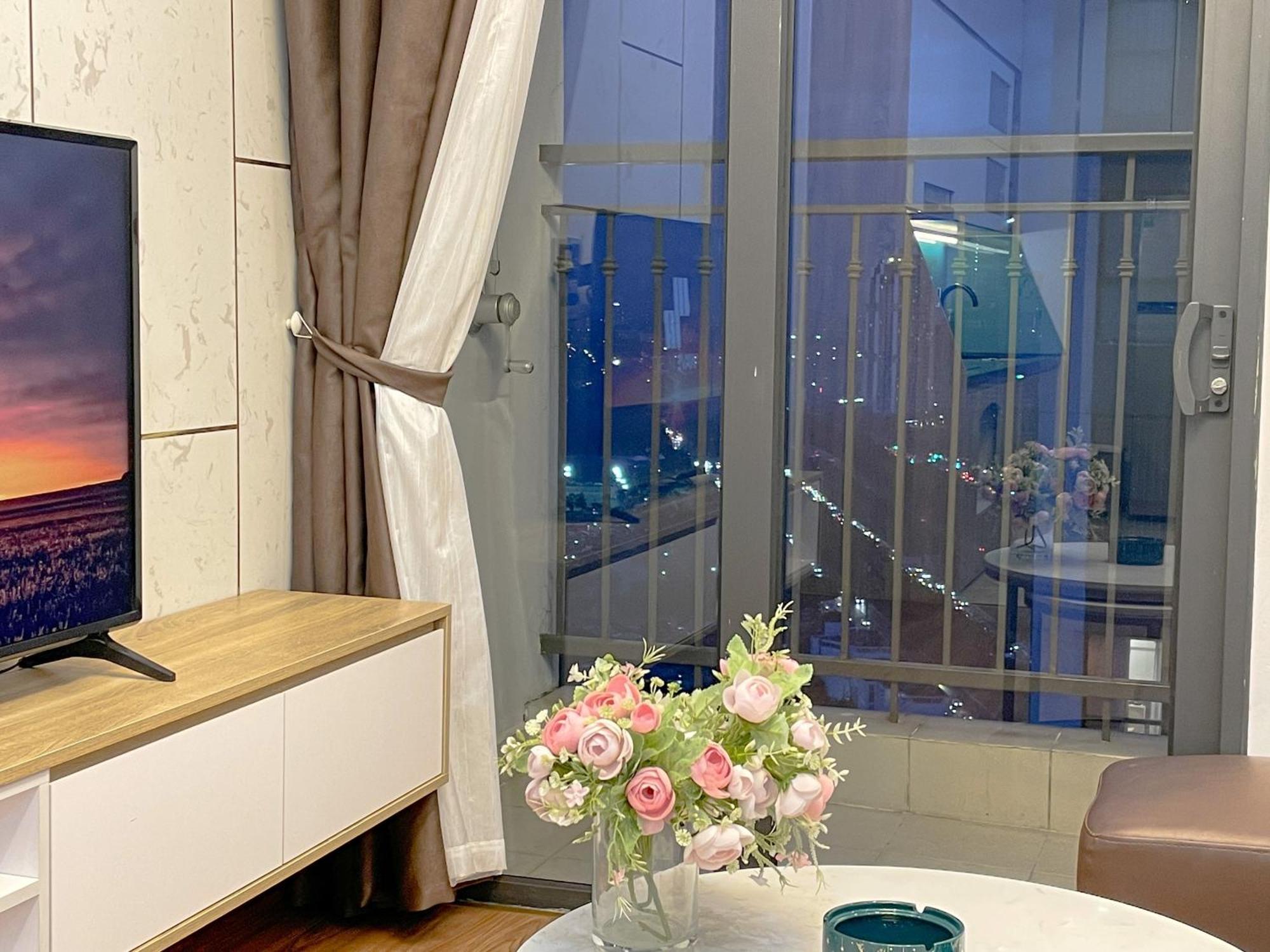 Rosee House -Luxury Apartment In Vinhomes Greenbay Hanoi Exterior foto